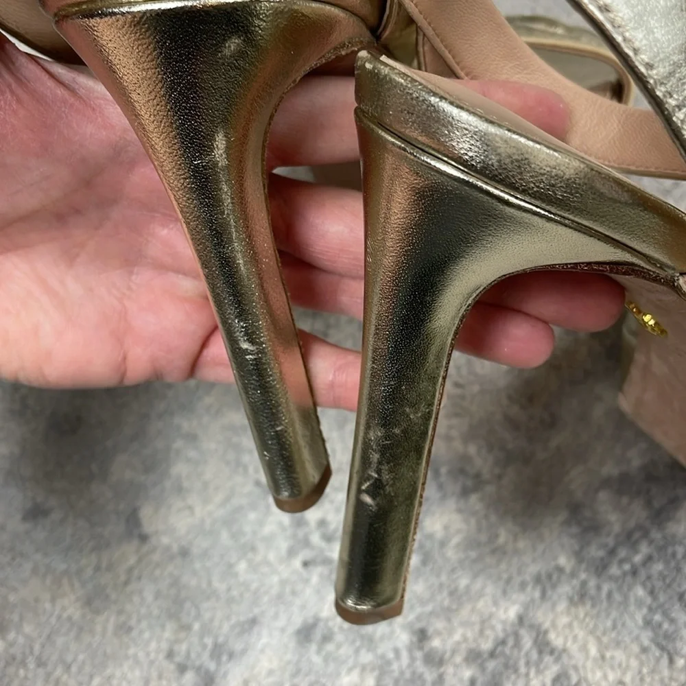 Veronica Beard Darcelle Platform Stiletto Sandal Heels Metallic Gold Sz 9.5